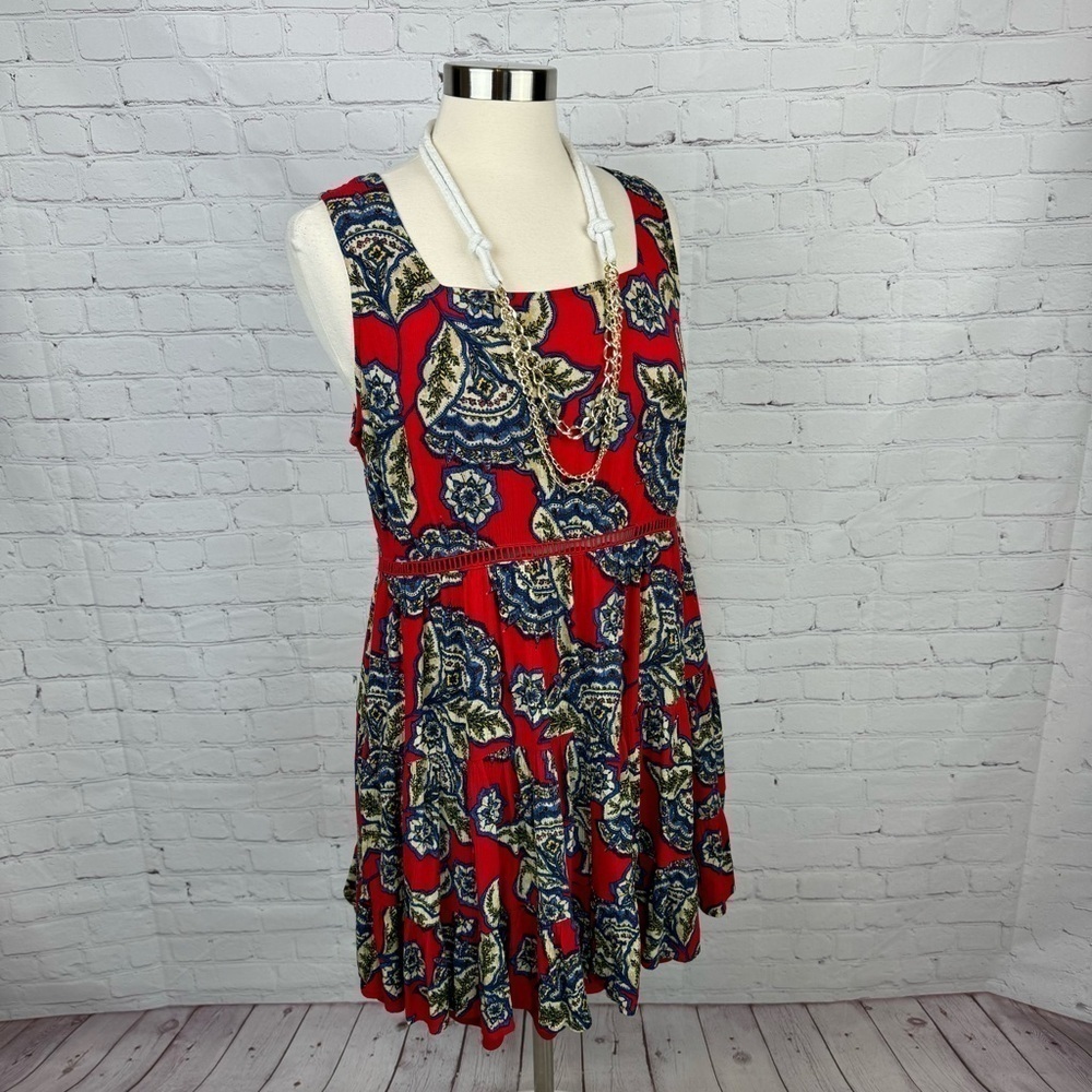 Maurices Dress Red Floral Skater Lined Crinkle Fabric Tie Back Sleeveless Large